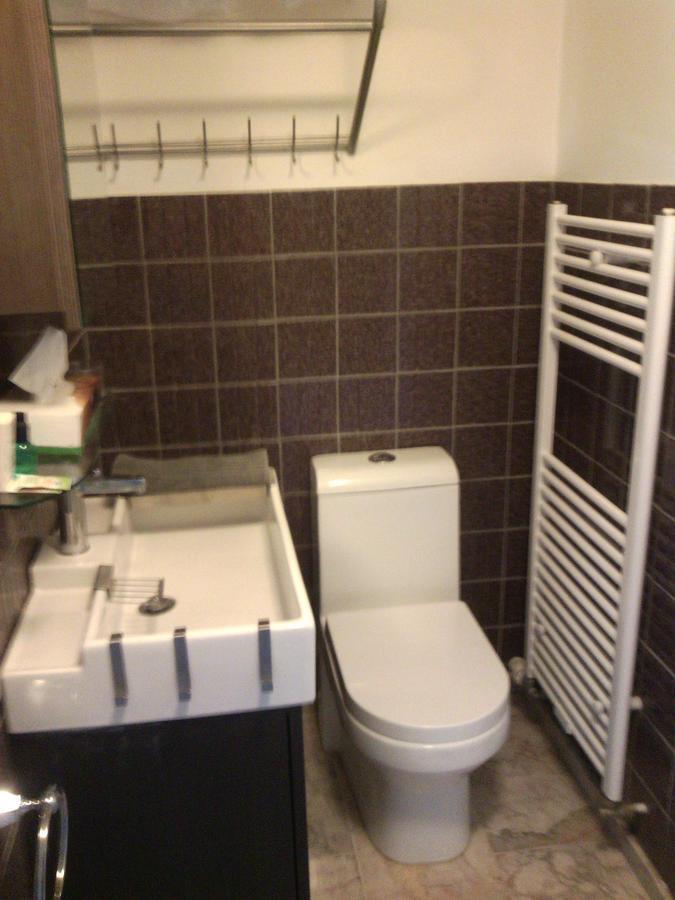 Hotel Golden Dragon Dessel Szoba fotó